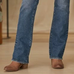 Kelly Classic Bootcut Jeans -Sundance Sales 0fa0ad2e fadd 442a b58b c392141f8a35
