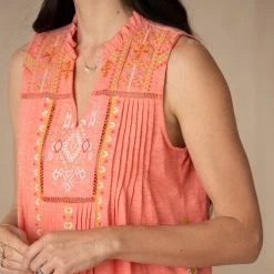 Briarsong Top, Petite -Sundance Sales 2b41dc95 4d33 46fd a700 0cfc37df9a72