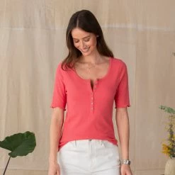 Regan Sweet Henley 9 Regan Sweet Henley -Sundance Sales 3a47762c f0ea 407b b275 d5f60be84cad