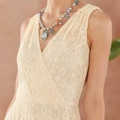 Champs De Fleur Dress -Sundance Sales 3c64c2b8 bd86 4d61 a294 556c331e616d