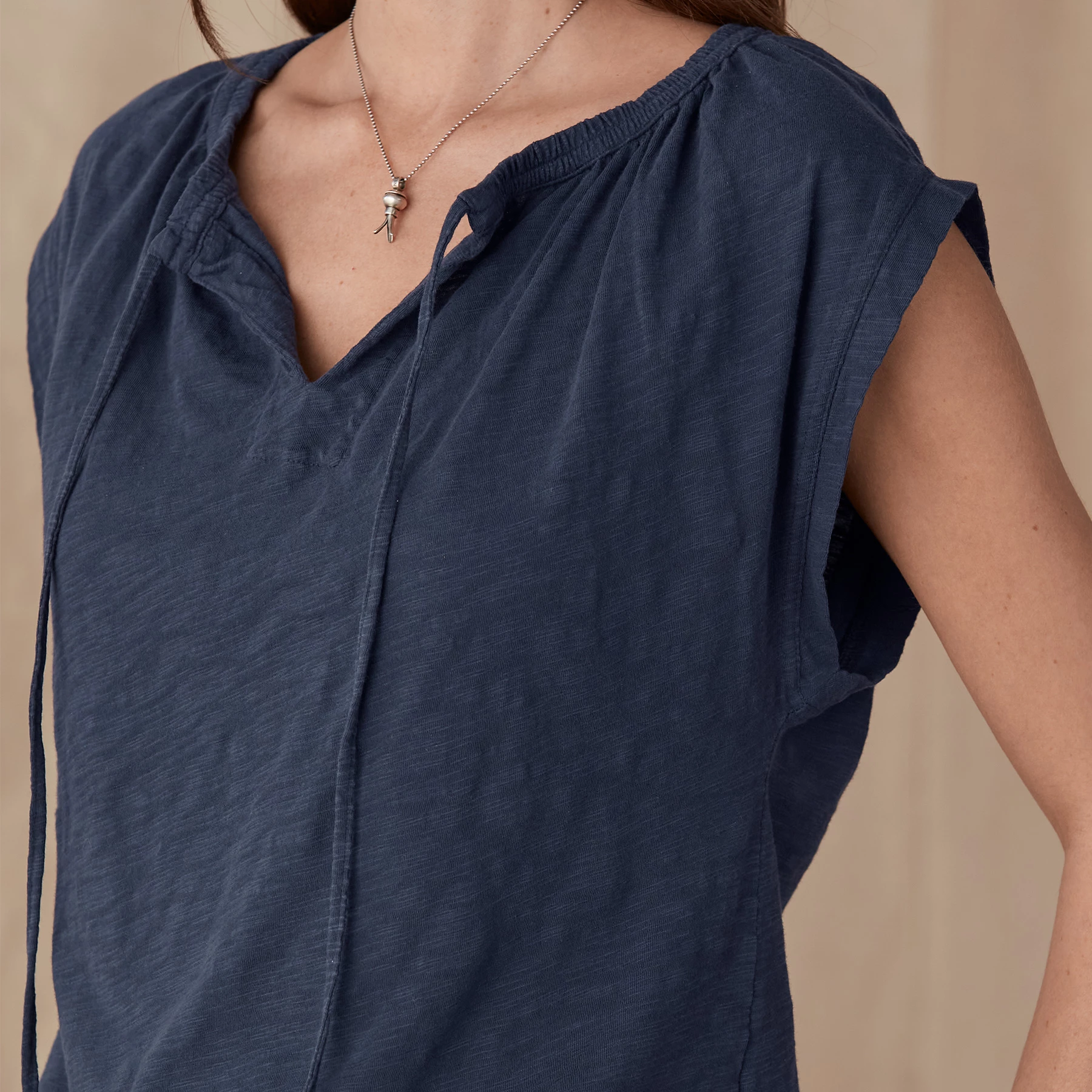 Gia Top 5 Gia Top - Image 3