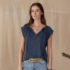 Gia Top 9 Gia Top -Sundance Sales 56ede7fb a99a 4a10 a4ed e06c62ab1033