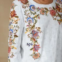 Veronique Tee -Sundance Sales 6def0b37 8828 4c5b b99f fb7e48370cc3