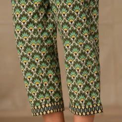 Leia Pants, Petite -Sundance Sales 780b286c 69fa 4068 8944 c86e599337a8