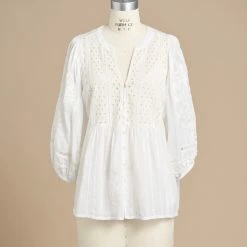 Lyrical Top, Petite -Sundance Sales 9a2b24fc 33b3 4dc7 8f9d a87e832386c6