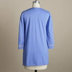 Keegan Embroidered Tee - Petites 9 Keegan Embroidered Tee - Petites -Sundance Sales a256cacf c225 419e 86a7 a85fe55fcfa6