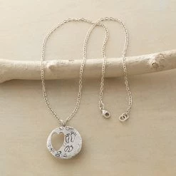 Everlasting Love Necklace -Sundance Sales a369e7d7 8f85 4884 b3e6 cac6161823f3