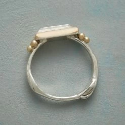 Sculpted Quartz Ring -Sundance Sales b0b56824 0805 4288 8783 5ddcd2d4fe1c