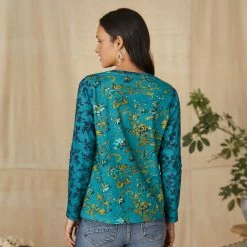 Jordane Floral Tee, Petite -Sundance Sales b1d4bcdf 19e3 4e86 ab84 fe303593a6ea