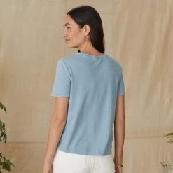 Perfect Crewneck Tee -Sundance Sales b5f89c9a 67f4 46c7 8b57 3b6b81385fbc