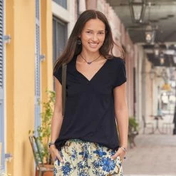 Everyday Essential Tee 6 Everyday Essential Tee -Sundance Sales d07f80d5 21ff 423d a5a2 7ed116f8d520