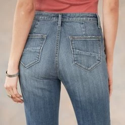 Farrah Melrose Jeans -Sundance Sales d1f4c469 ee5d 4f66 94a5 eb2f9da1ef92