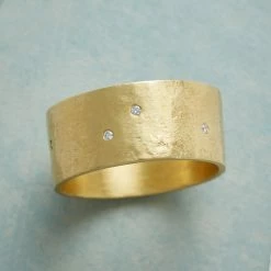 Follow The Stars Band 5 Follow The Stars Band -Sundance Sales dabcd433 7456 4fbb 8c90 593ae6f4a0b6