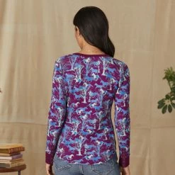 Cheval Spirit Thermal Tee, Petite 7 Cheval Spirit Thermal Tee, Petite -Sundance Sales de140b39 f633 46be b54d 4d5df95640b2