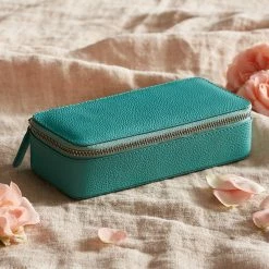 Perfect Statement Jewelry Case, Large 5 Perfect Statement Jewelry Case, Large -Sundance Sales de3e66aa 0713 4f6f 866c 44bf1c15d467