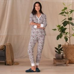 Long Johnna Floral Pajamas -Sundance Sales e613fd9c e55b 4335 82e9 c1c248a422ee