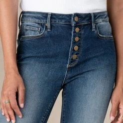 Wyatt Gentilly Jeans -Sundance Sales f03e00b3 6856 4ca0 b47c f6332761c7b8