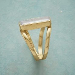 Captured Light Ring -Sundance Sales fb90617d 3c46 44d5 87b5 c9c964e3afbd